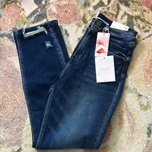 Brand new! Kancan straight fit jeans